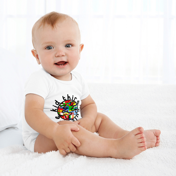 Third Culture Kid (TCK) Baby's White Triangular Climbing Short-Sleeved Jumpsuit